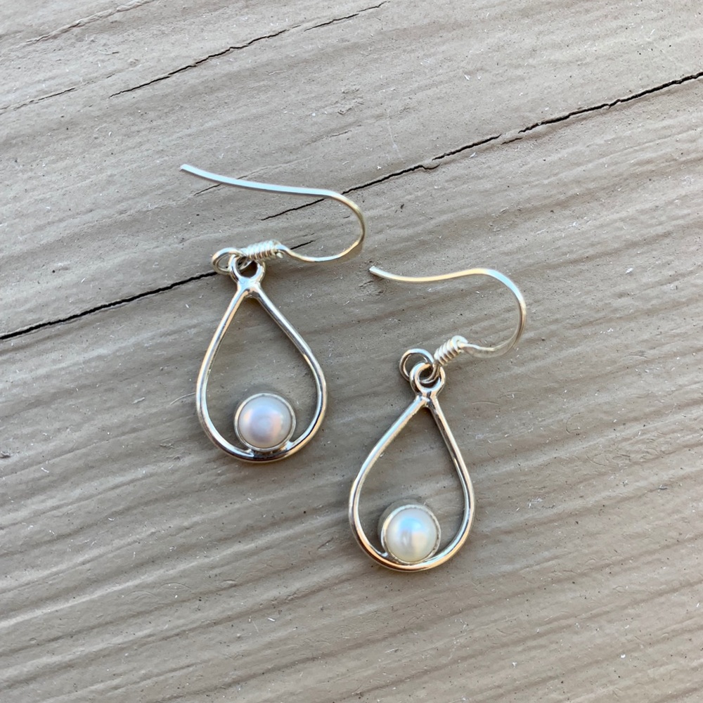 Freshwater pearl and sterling earrings
